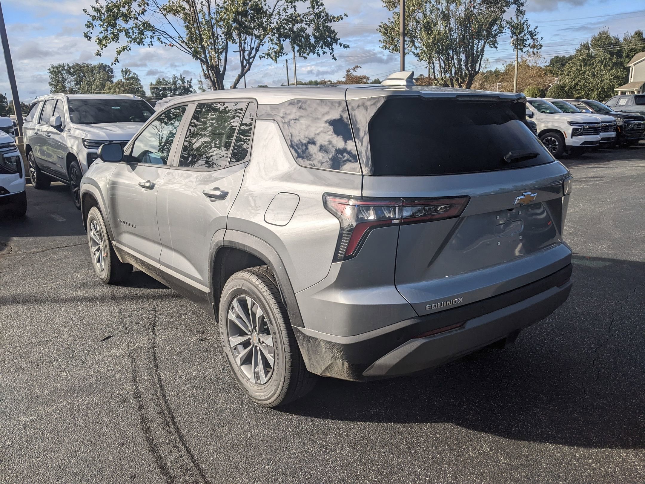 New 2026 Chevrolet Equinox LT image 6