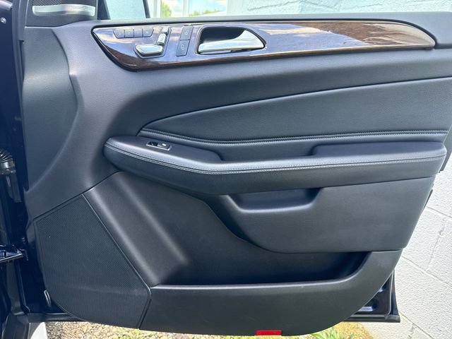 Used 2018 Mercedes-Benz GLS 450 4MATIC image 24