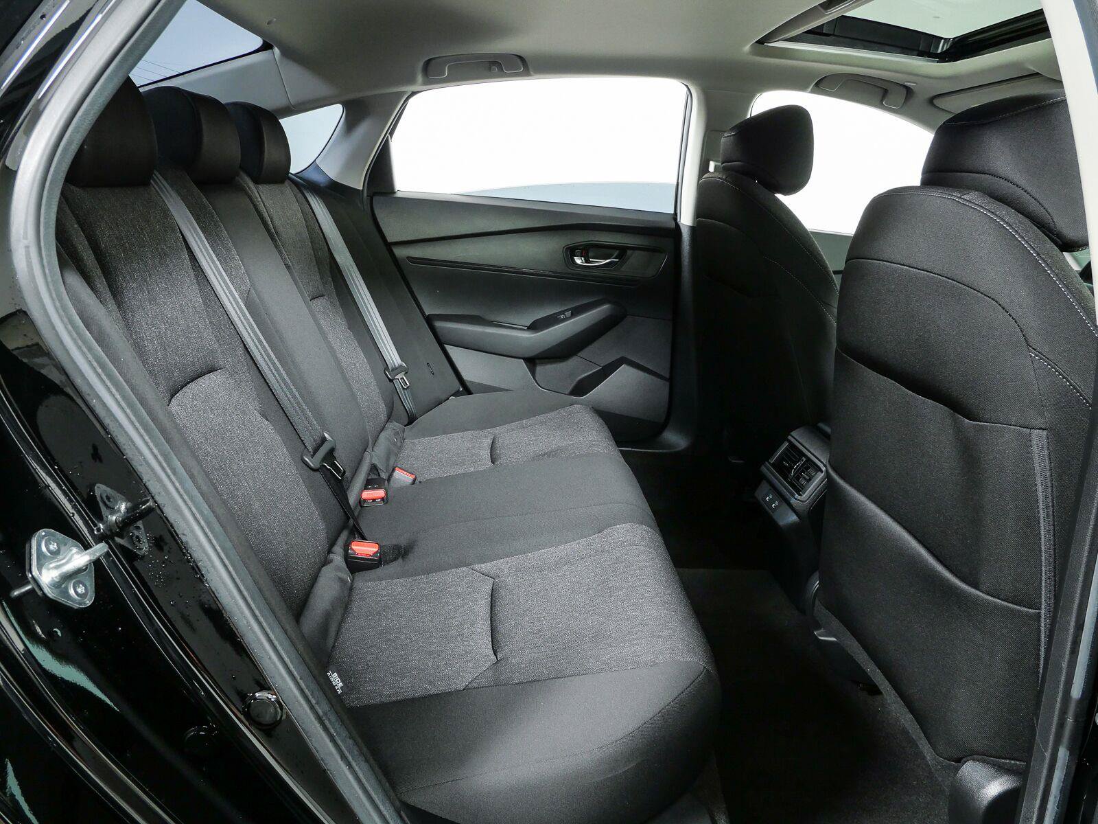 Used 2025 Honda Accord SE image 21