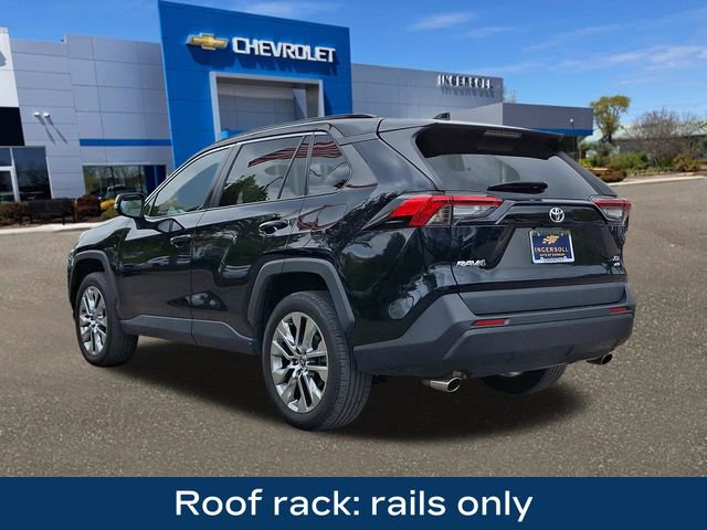 Used 2021 Toyota RAV4 XLE Premium AWD/4WD image 24