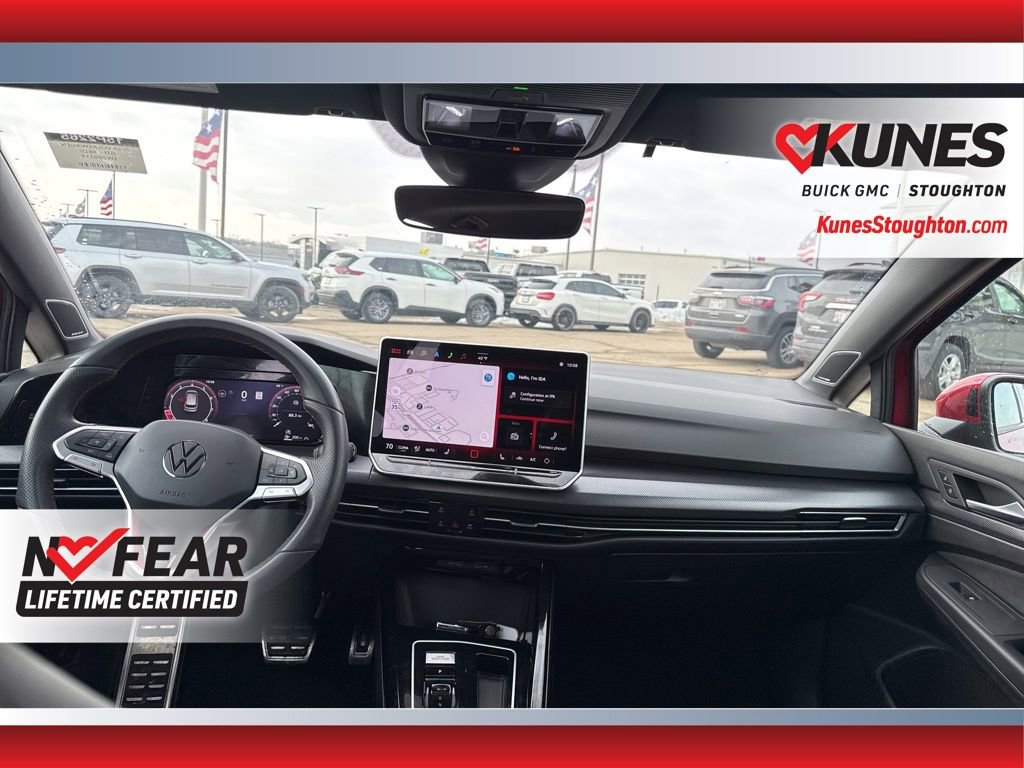 Used 2025 Volkswagen GTI SE image 40