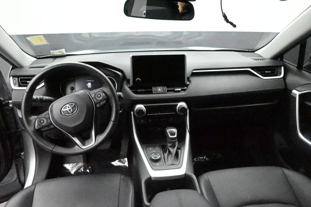 Used 2024 Toyota RAV4 XLE Premium w/ Weather Package AWD/4WD image 15