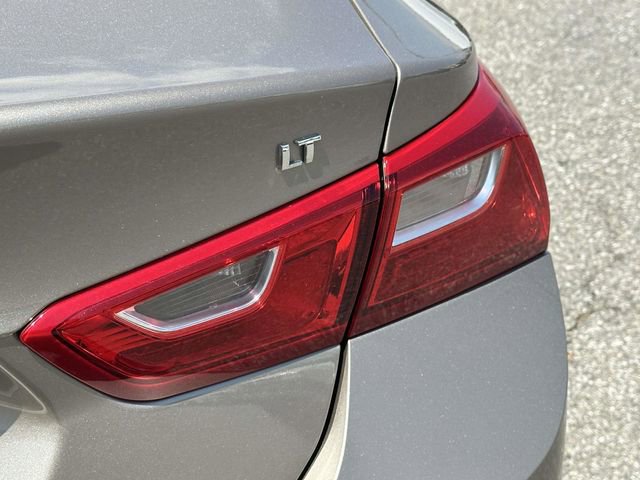 Used 2023 Chevrolet Malibu LT FWD image 29