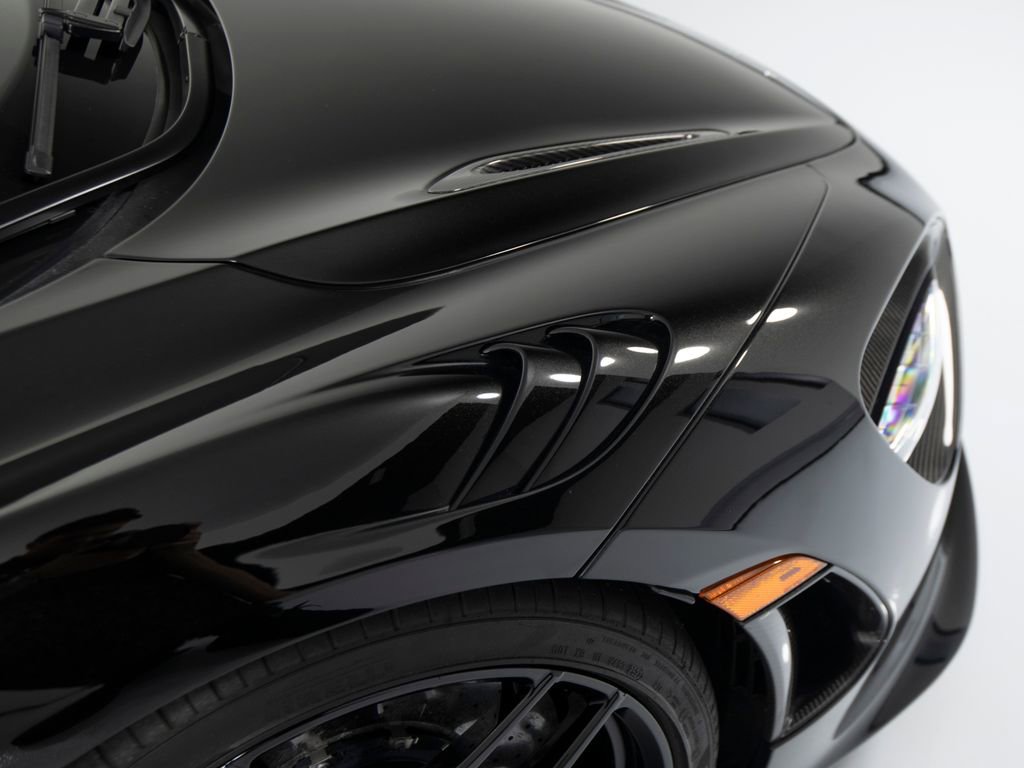 Used 2024 McLaren 750S Spider image 41