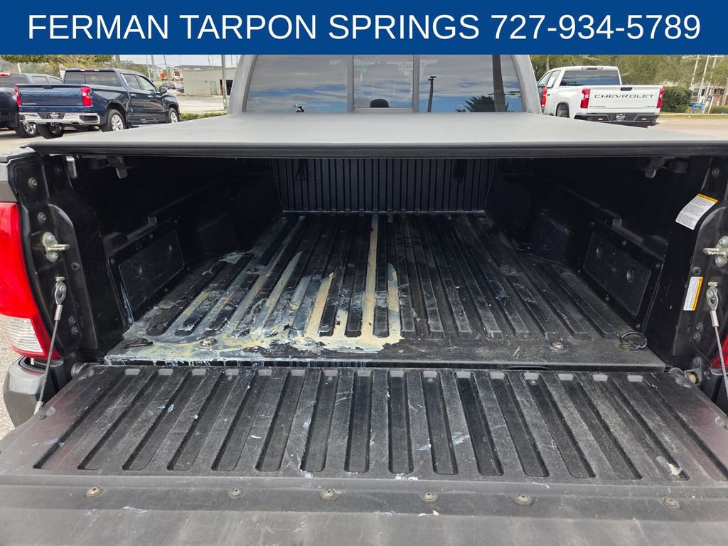 Used 2017 Toyota Tacoma SR image 16