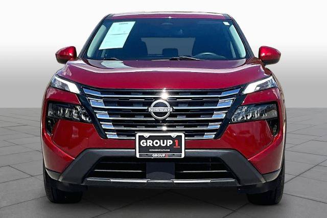 Certified 2024 Nissan Rogue SV FWD image 4