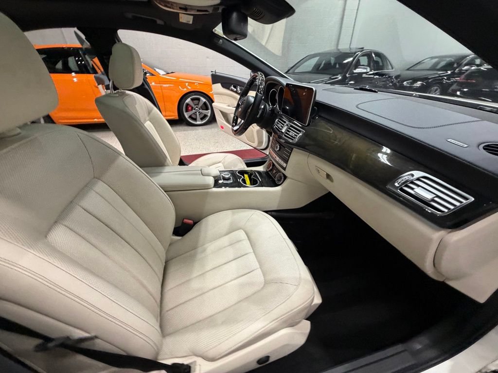 Used 2016 Mercedes-Benz CLS 400 image 38