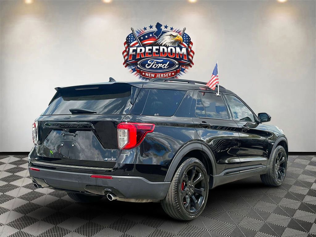 Used 2023 Ford Explorer ST-Line image 4