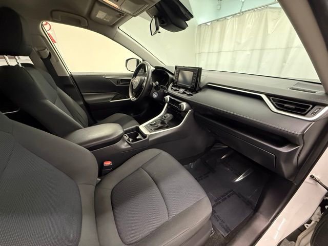 Used 2020 Toyota RAV4 LE w/ All Weather Liner Package AWD/4WD image 9