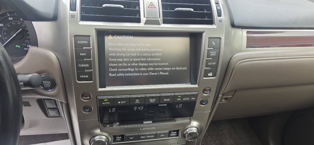 Used 2018 Lexus GX 460 Premium w/ Premium Package AWD/4WD image 18