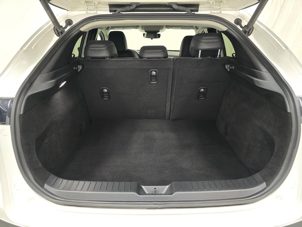 Used 2022 MAZDA CX-30 AWD 2.5 S w/ Premium Package image 20