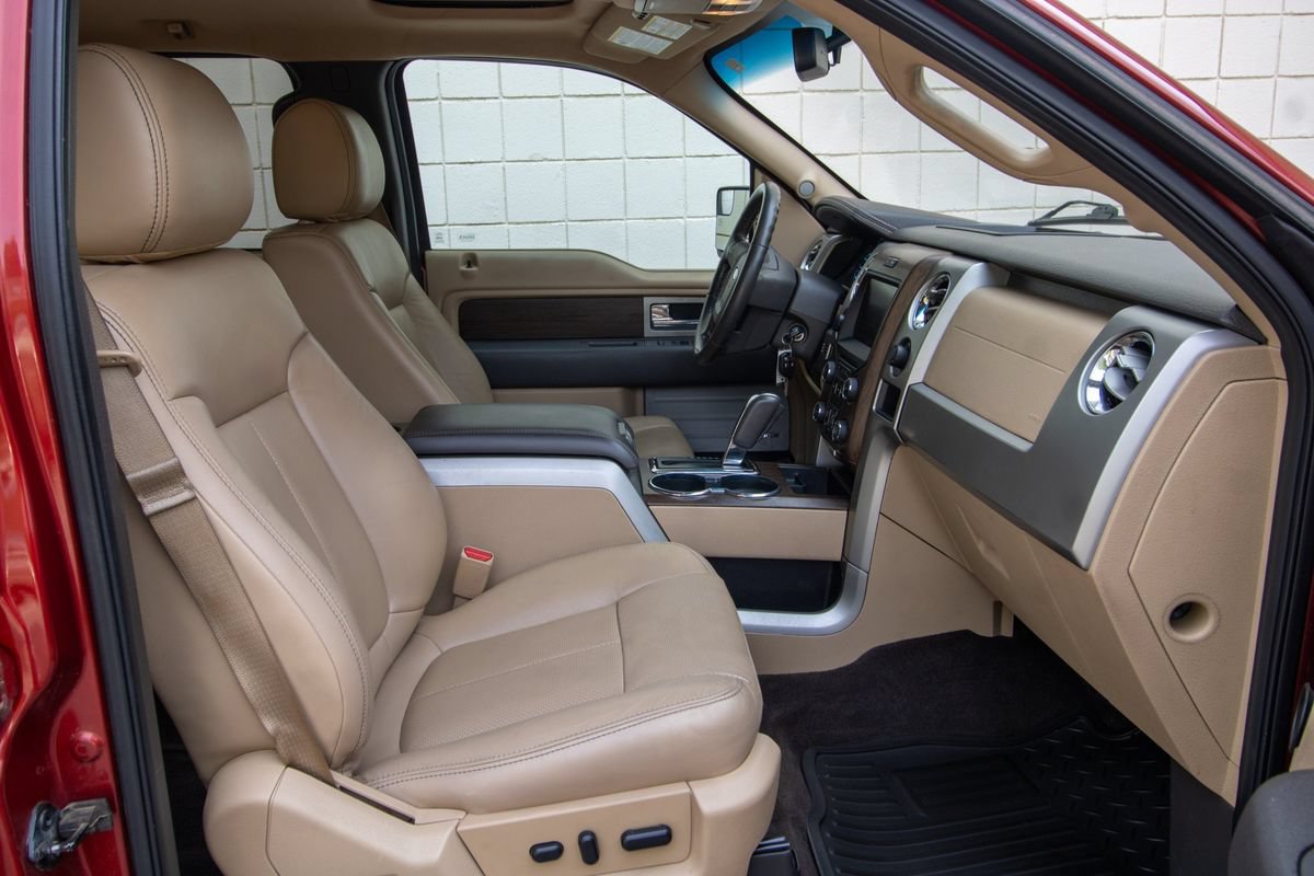 Used 2014 Ford F150 Lariat w/ Equipment Group 502A Luxury AWD/4WD image 22