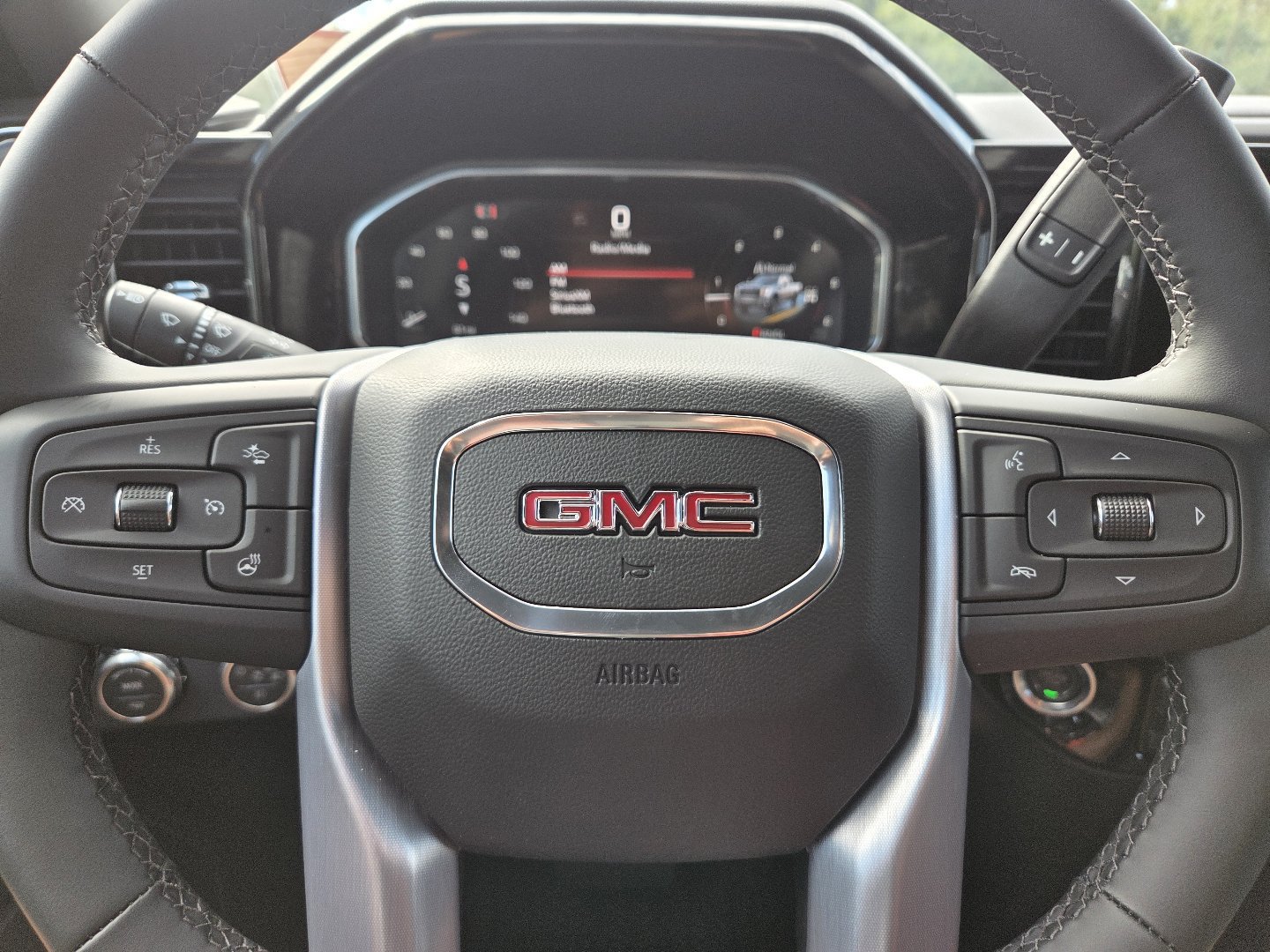 New 2026 GMC Sierra 2500 SLE w/ SLE Value Package; AWD/4WD image 34