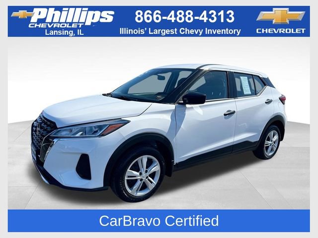 Used 2025 Nissan Kicks Play S image 1