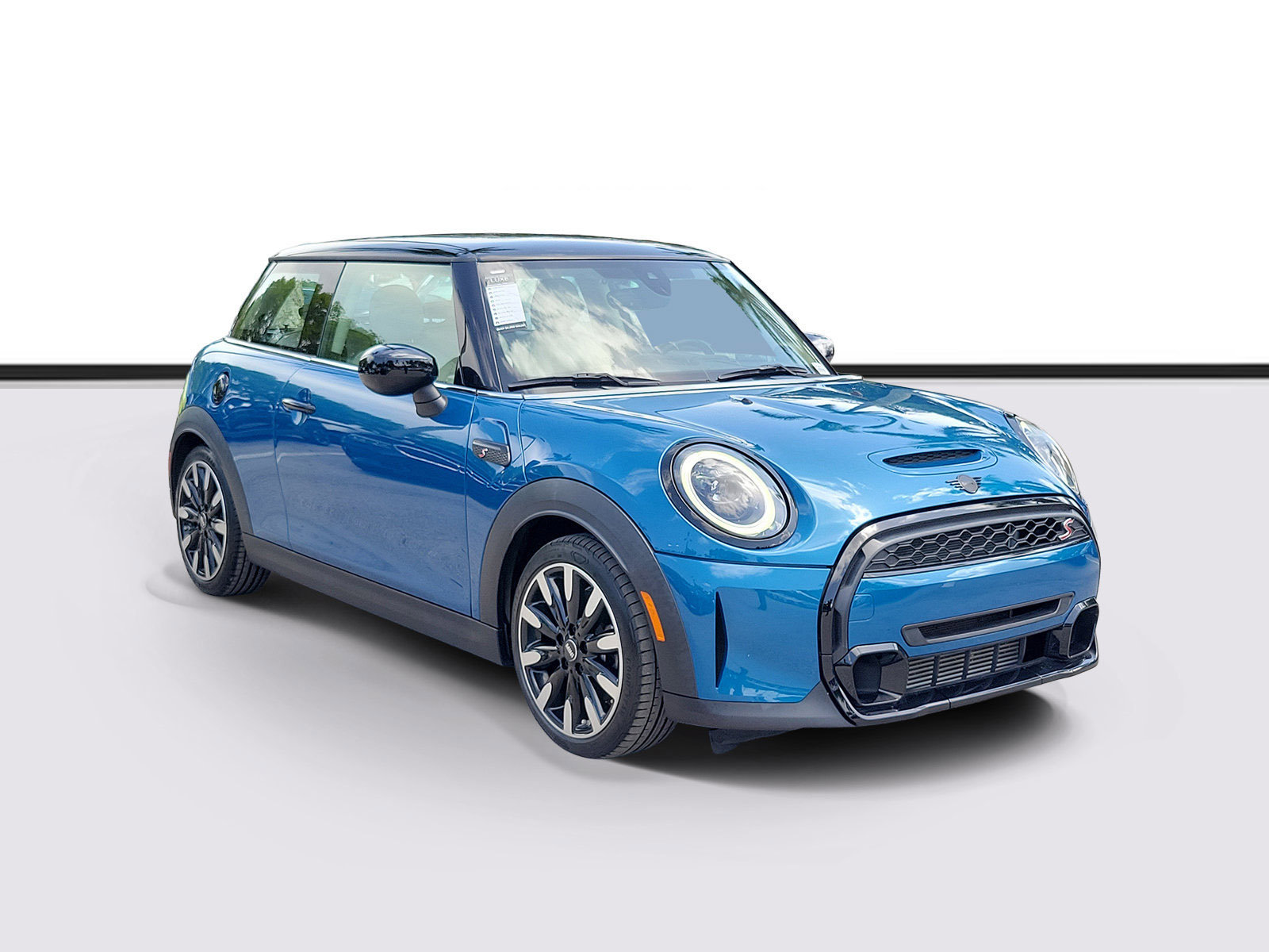 Used 2024 MINI Cooper S FWD image 1