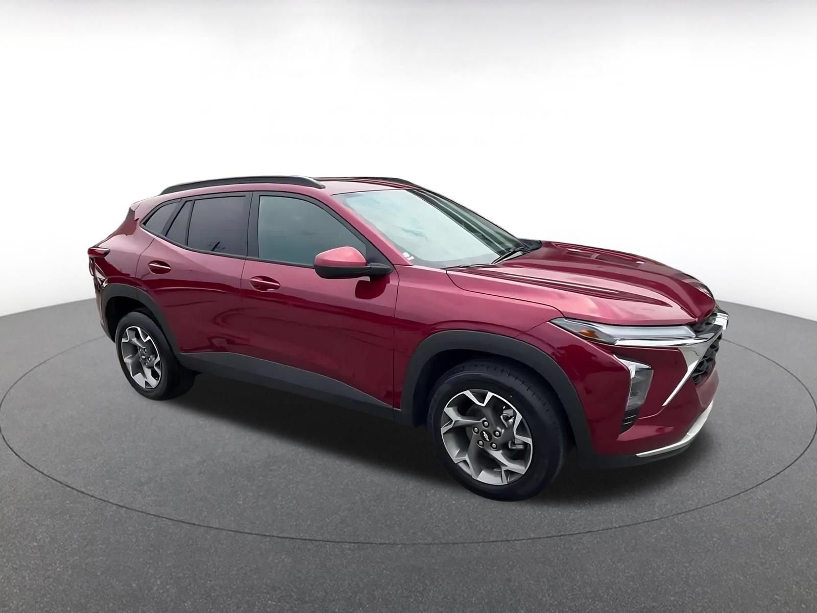 Used 2025 Chevrolet Trax LT FWD video 2