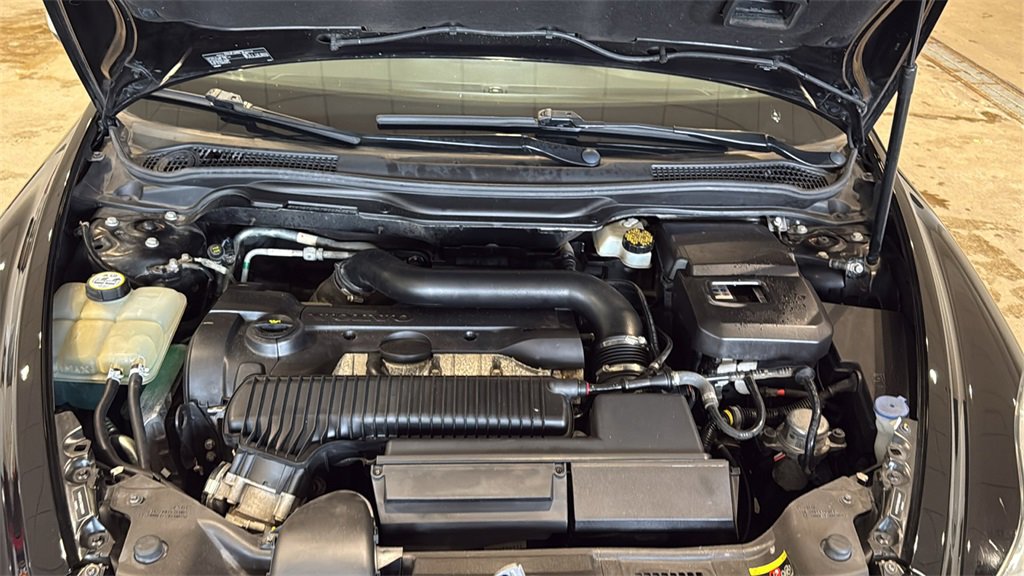 Used 2011 Volvo C30 T5 w/ Preferred Pkg image 10