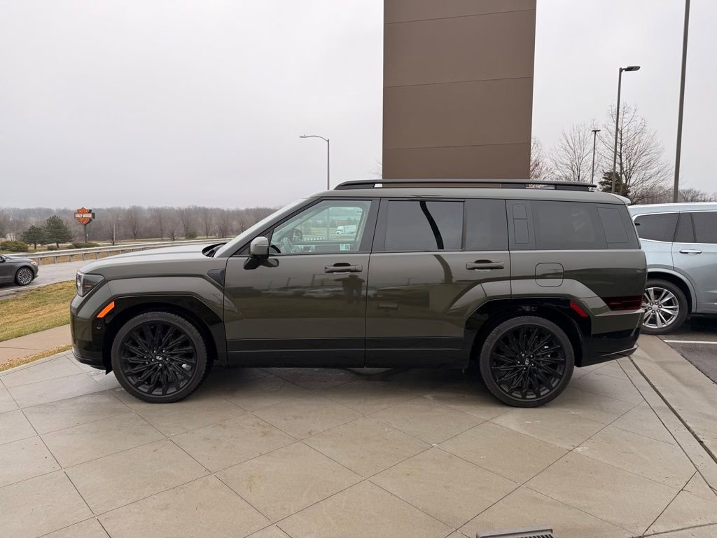 Used 2024 Hyundai Santa Fe Calligraphy image 3