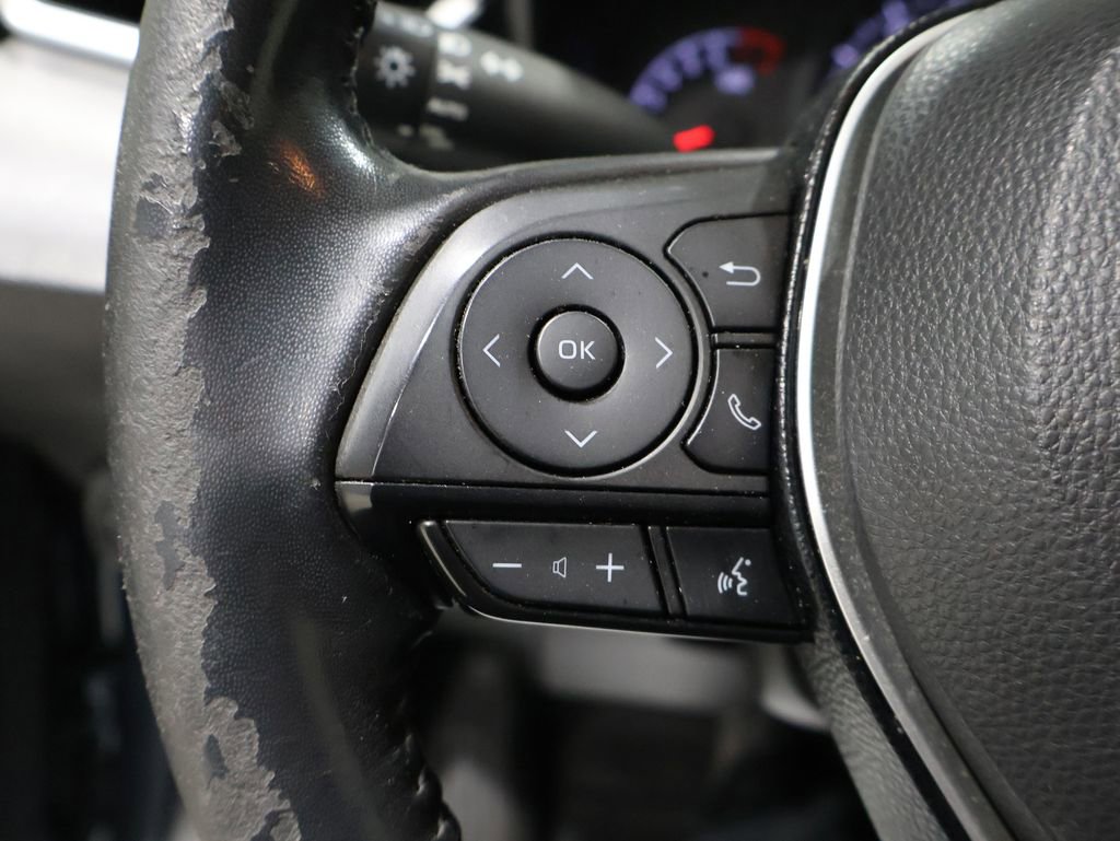 Used 2020 Toyota Corolla SE image 32