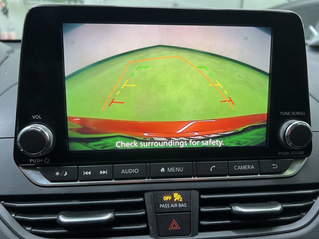 Used 2020 Nissan Altima 2.5 SR w/ Premium Package FWD image 22