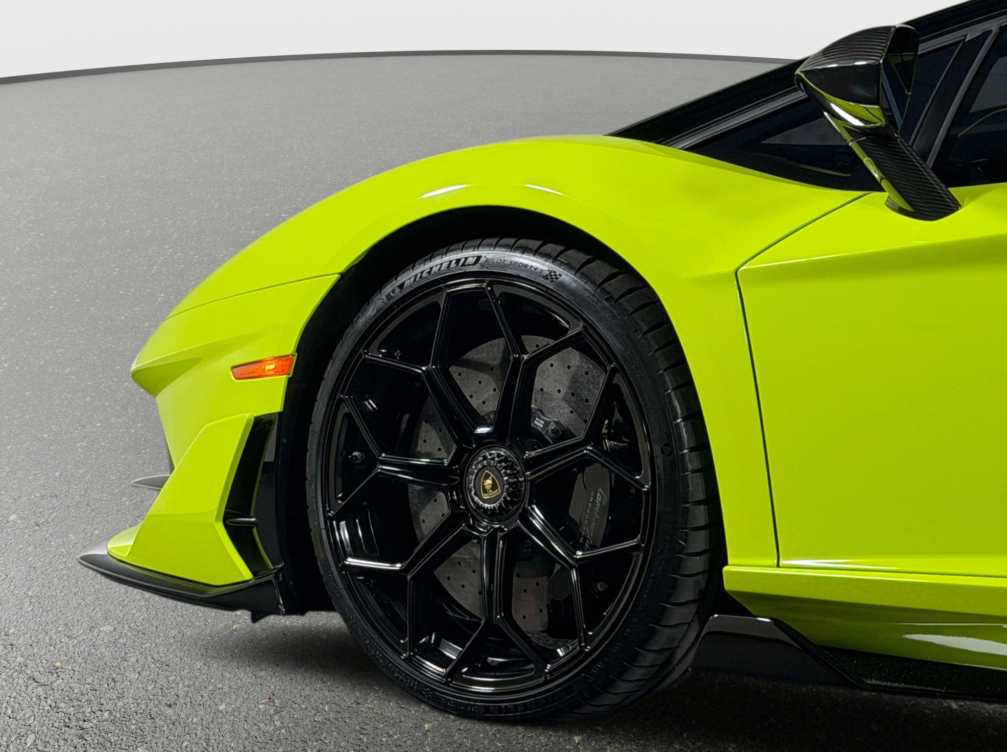 Used 2020 Lamborghini Aventador SVJ AWD/4WD image 22