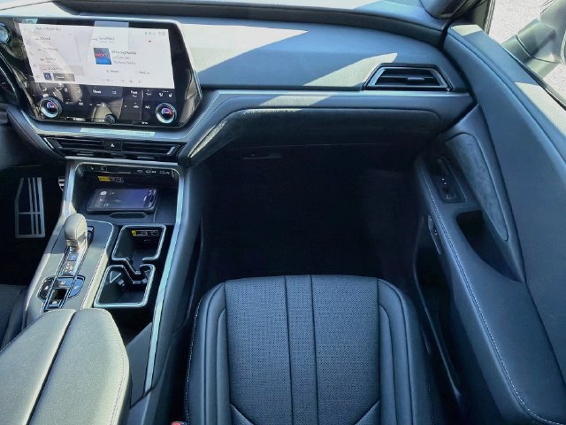 New 2026 Lexus TX 500h AWD w/ Technology Package image 19