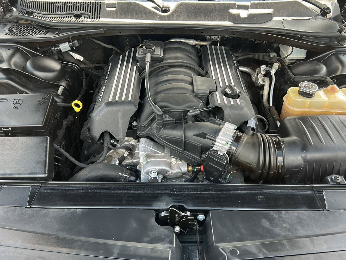 Used 2022 Dodge Challenger R/T Scat Pack RWD image 24