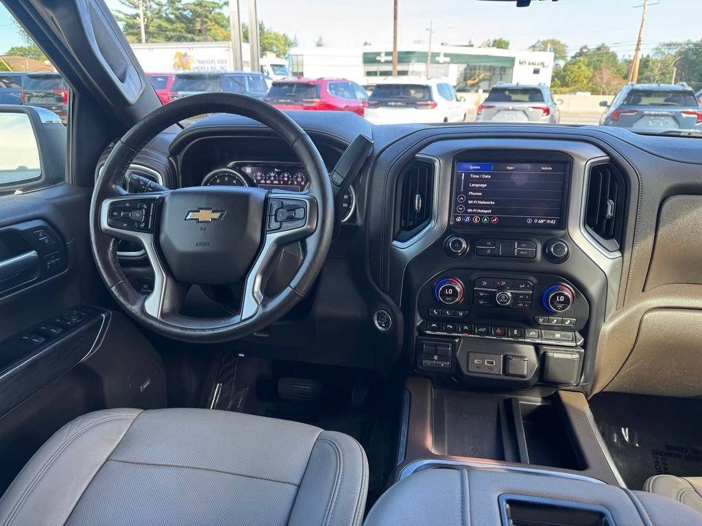 Used 2020 Chevrolet Silverado 1500 LTZ w/ LTZ Plus Package AWD/4WD image 12