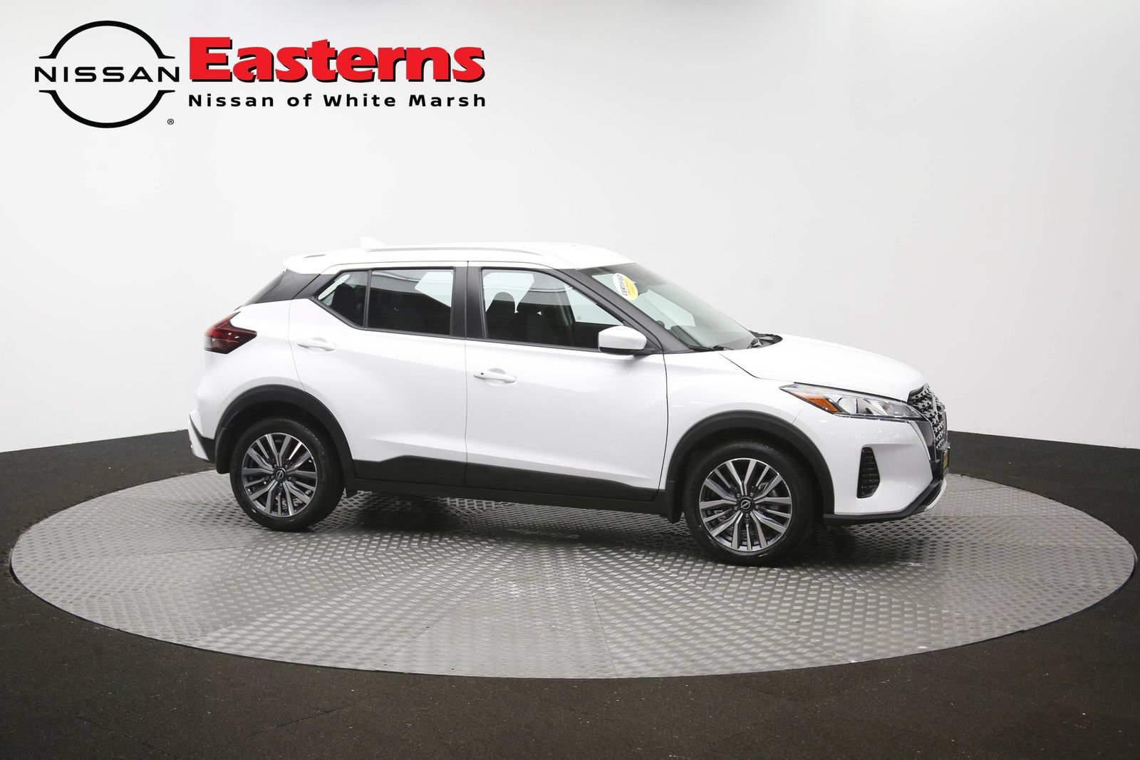 Used 2024 Nissan Kicks SV FWD image 45