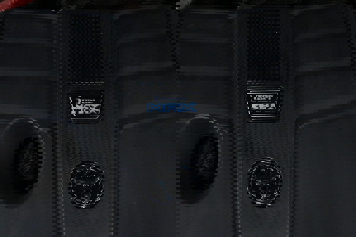 Used 2023 Toyota Tundra Limited w/ Power Package image 8