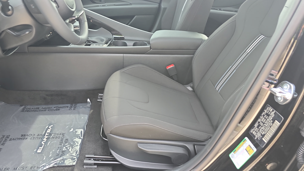 New 2026 Hyundai Elantra SEL Sport Premium FWD image 14