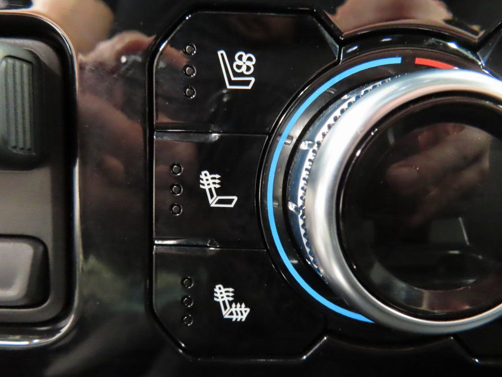 Used 2024 GMC Sierra 2500 SLT w/ SLT Premium Package image 70