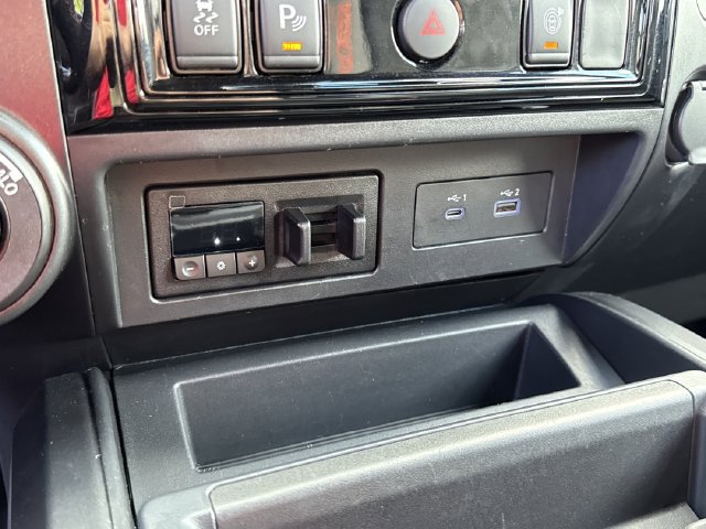Used 2023 Nissan Titan PRO-4X w/ Pro-4x Utility Package AWD/4WD image 33