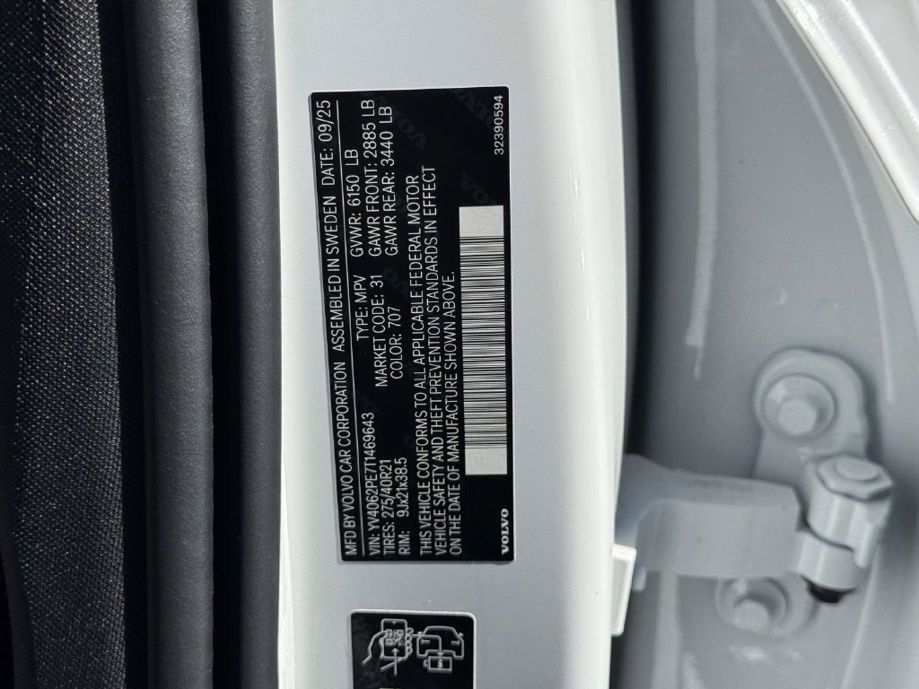 Used 2026 Volvo XC90 B6 Plus w/ Protection Package Premier AWD/4WD image 31