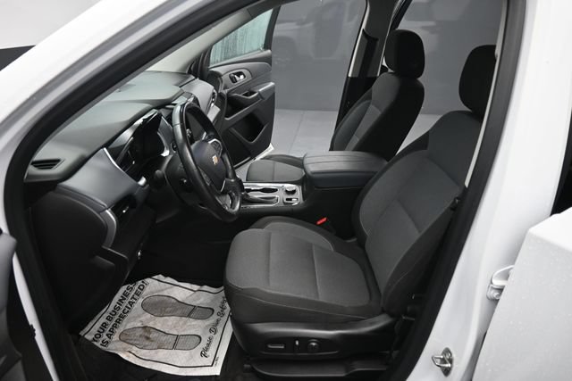 Used 2019 Chevrolet Traverse LT w/ LPO, Floor Liner Package AWD/4WD image 14