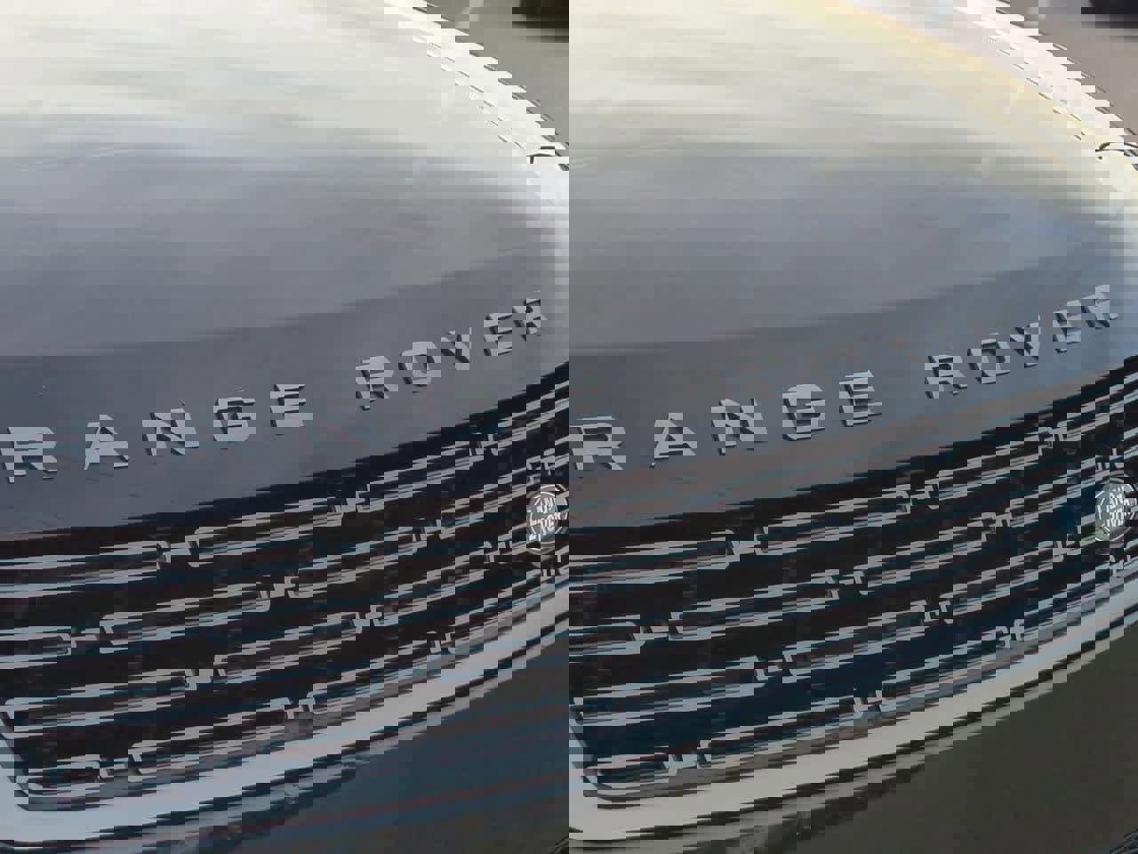 Used 2023 Land Rover Range Rover Sport SE image 12