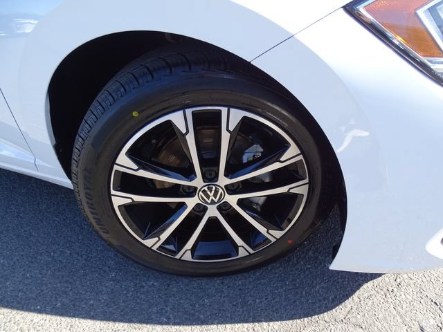 Used 2024 Volkswagen Jetta Sport FWD image 7