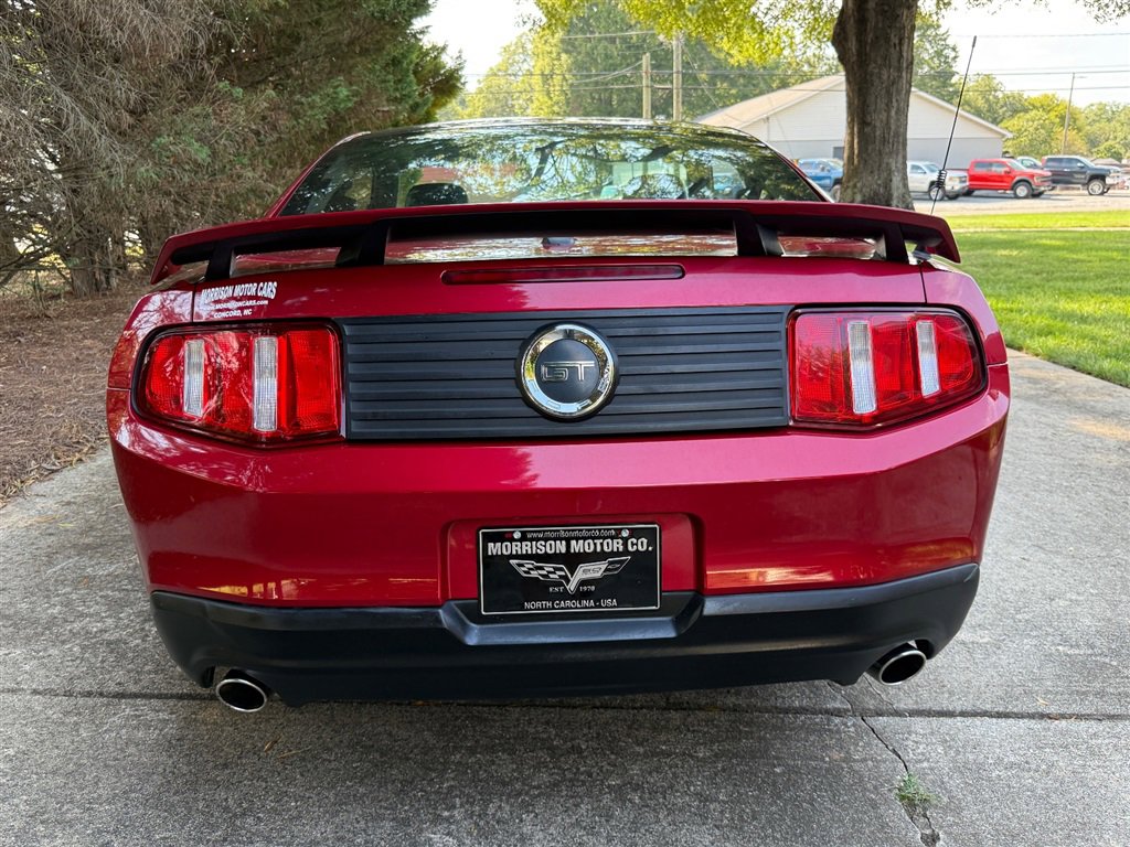 Used 2010 Ford Mustang GT Premium image 35