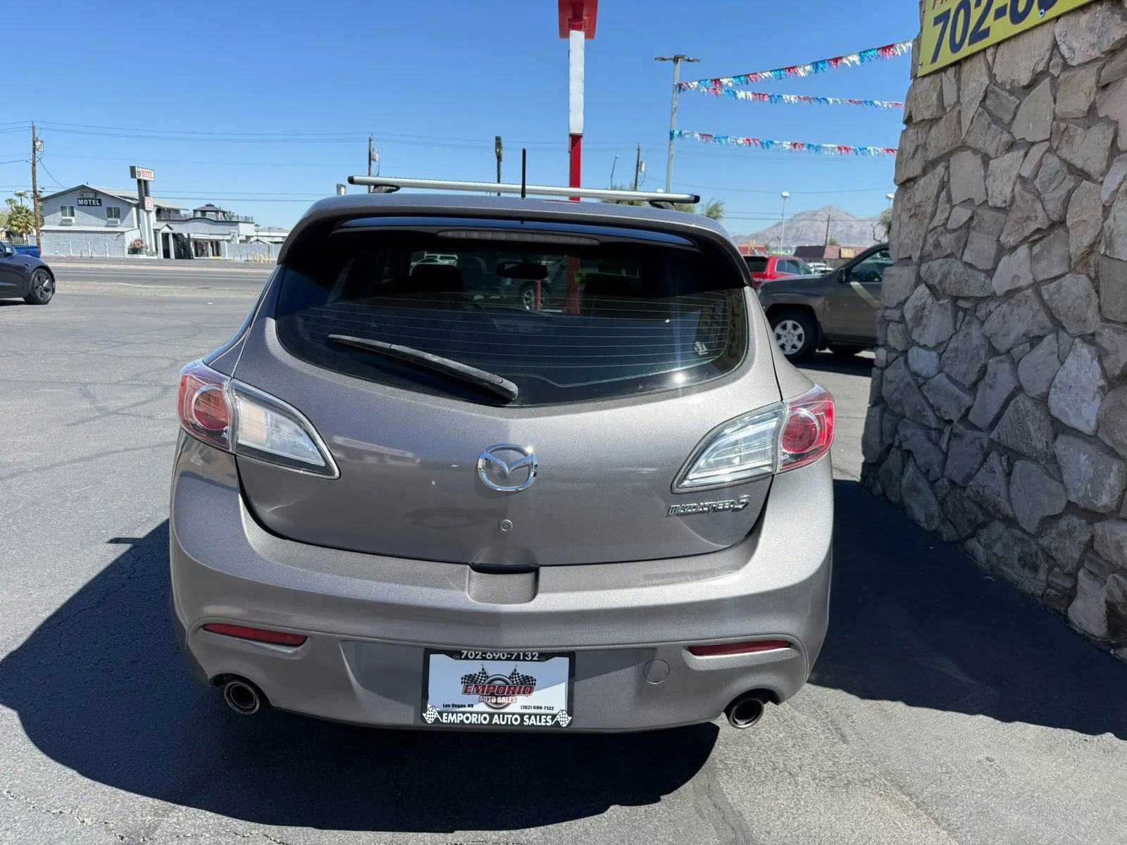 Used 2012 MAZDA MAZDA3 Touring image 4