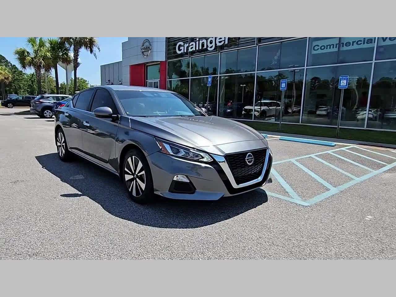 Used 2022 Nissan Altima 2.5 SV image 17