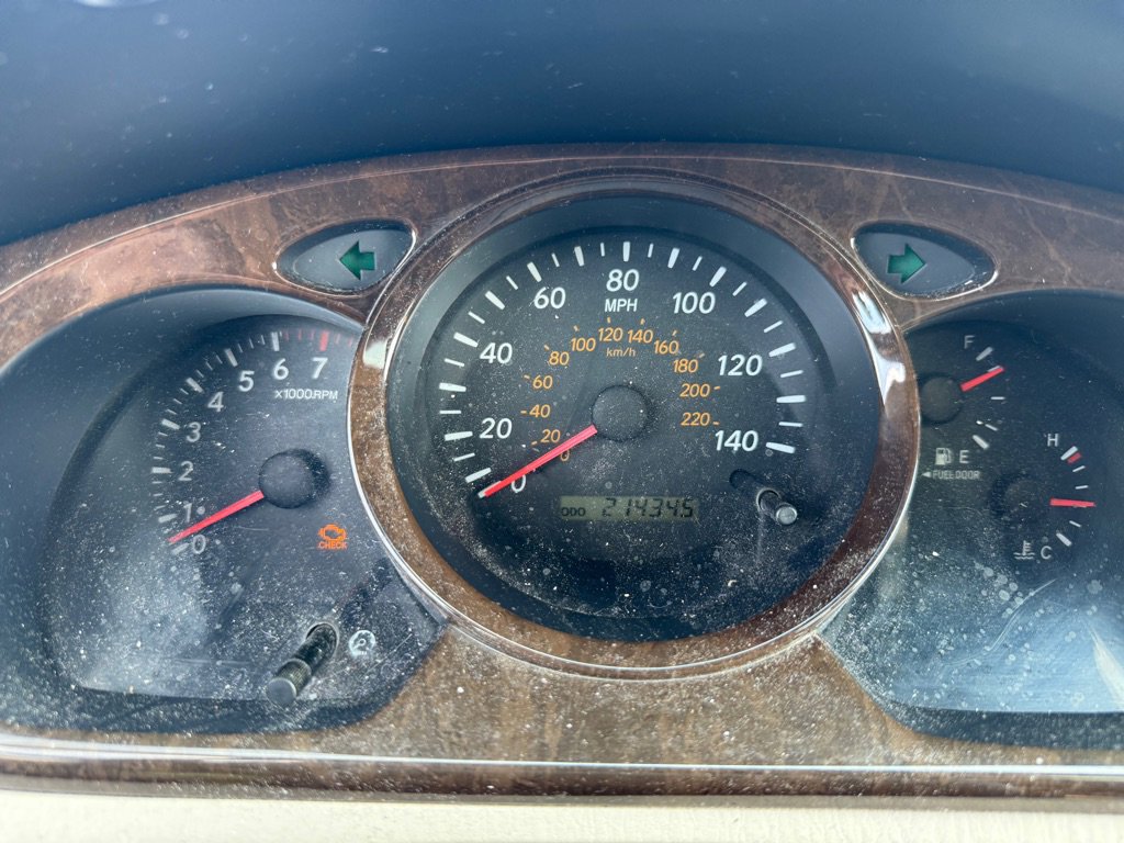 Used 2002 Toyota Highlander Limited image 10