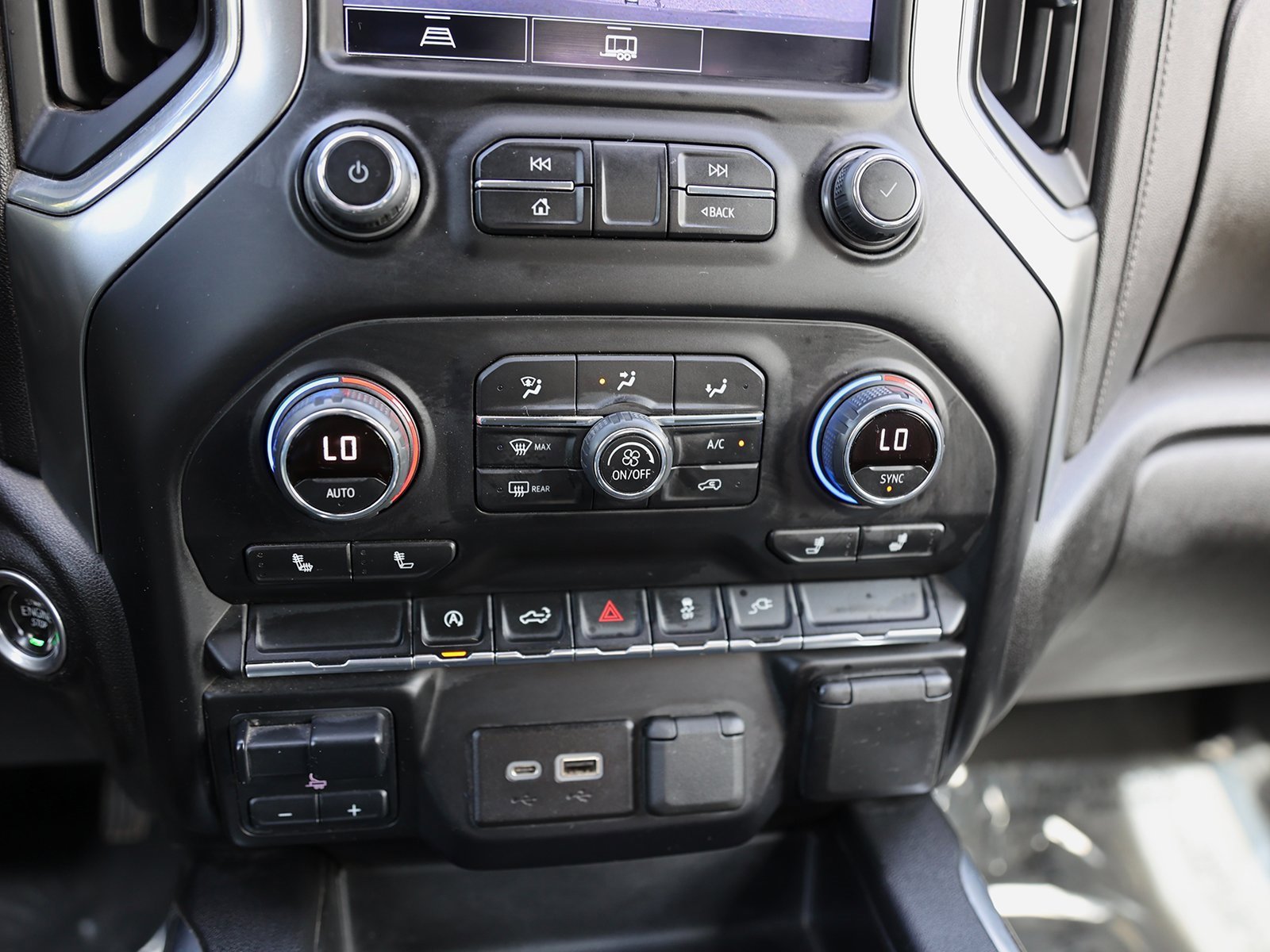 Used 2022 Chevrolet Silverado 1500 RST w/ Convenience Package II image 27