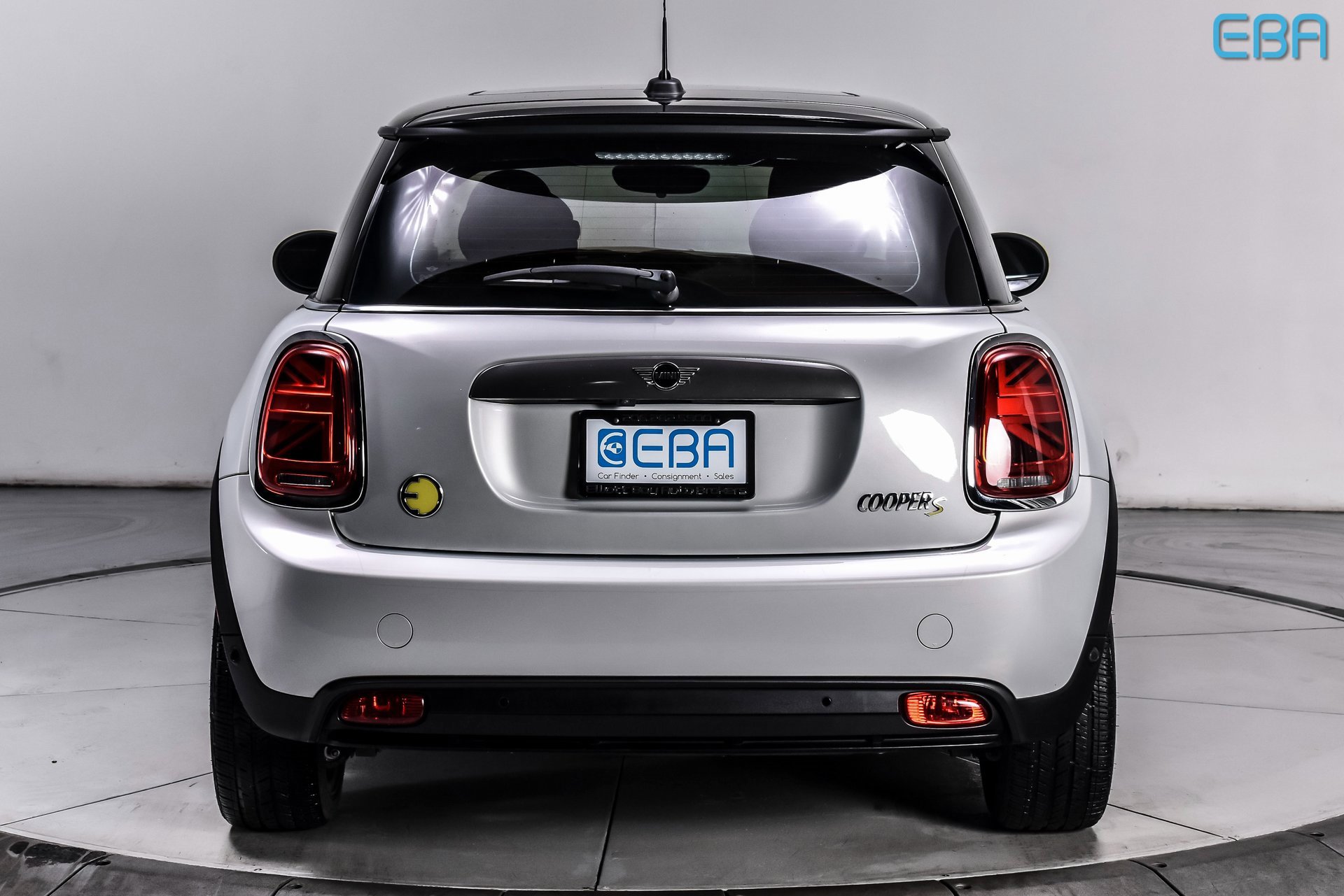 Used 2021 MINI Cooper SE w/ 8.8" Touchscreen Nav Package image 5