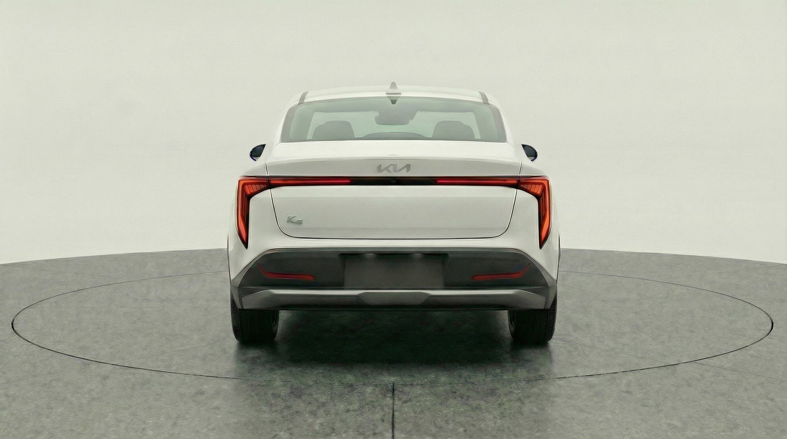 Used 2025 Kia K4 LXS FWD image 7