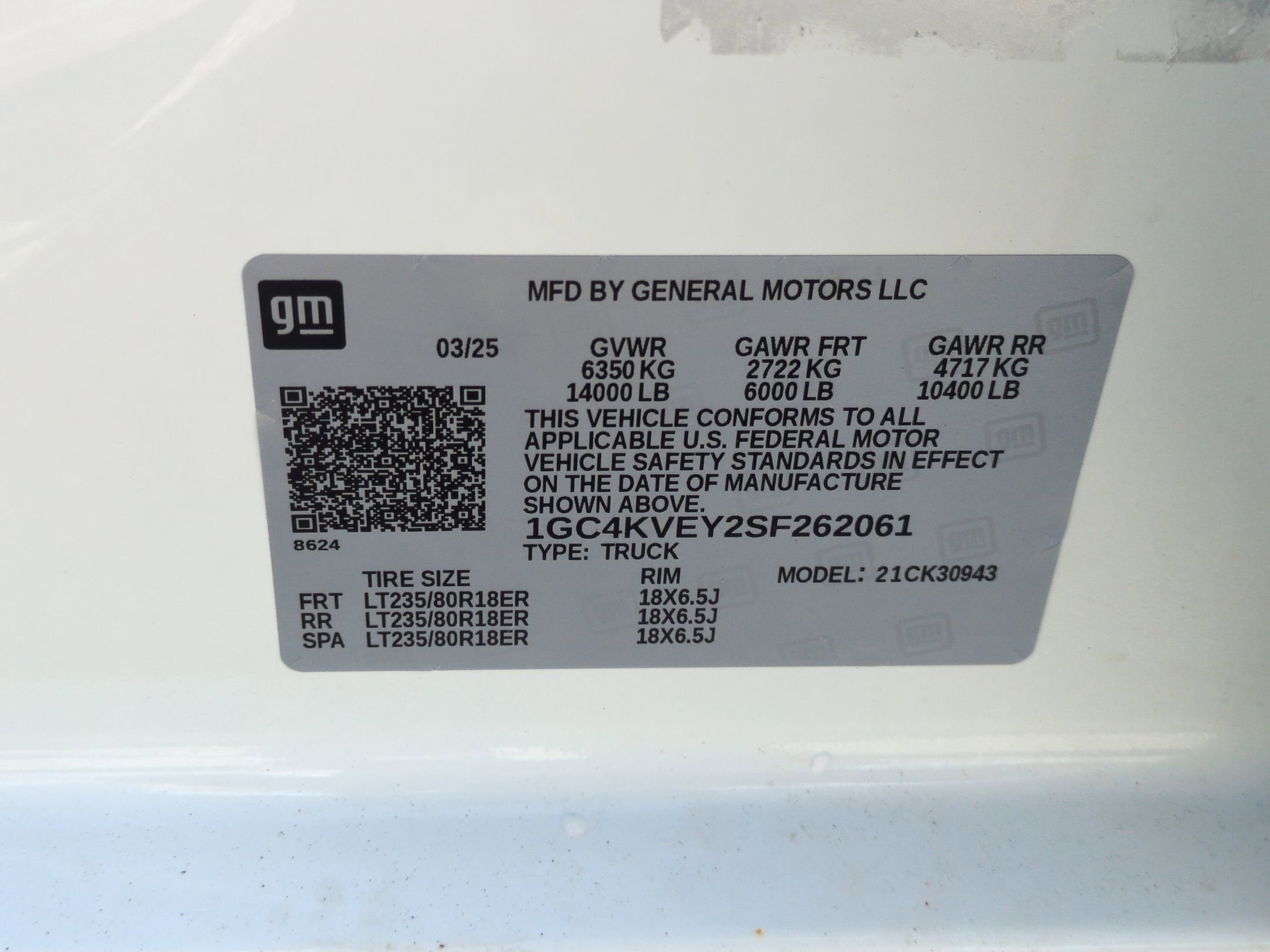 Certified 2025 Chevrolet Silverado 3500 High Country w/ Technology Package AWD/4WD image 34