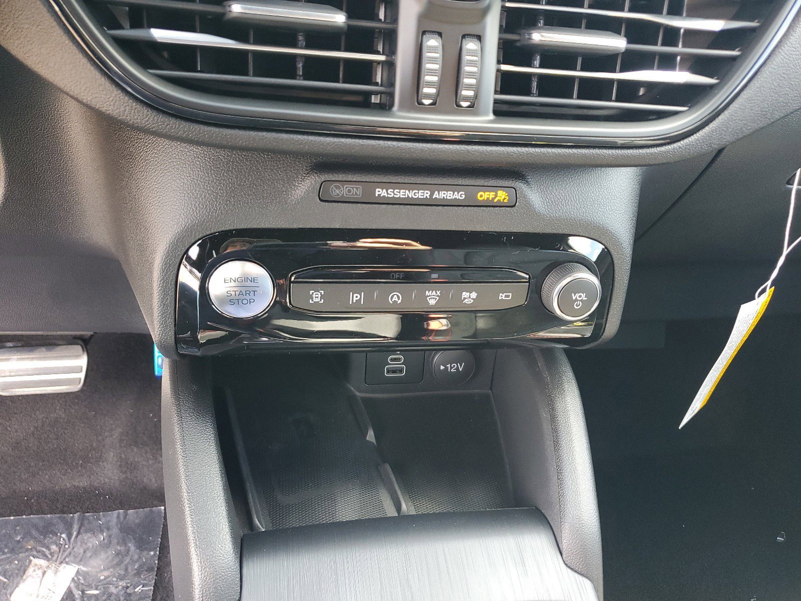 New 2024 Ford Escape ST-Line Elite w/ Premium Technology Package image 17