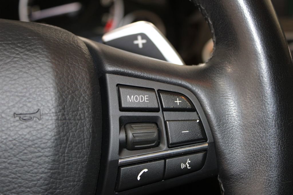 Used 2012 BMW 650i xDrive Coupe image 38