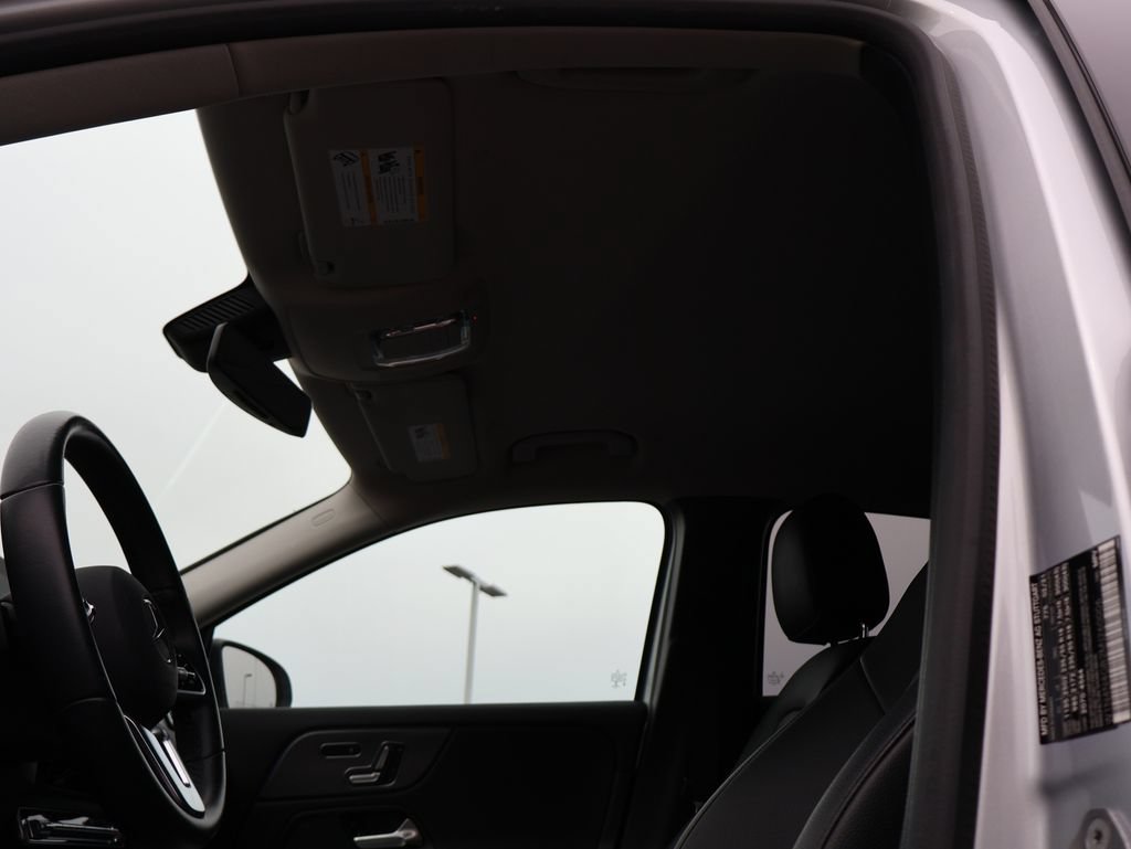 Used 2021 Mercedes-Benz GLA 250 image 39