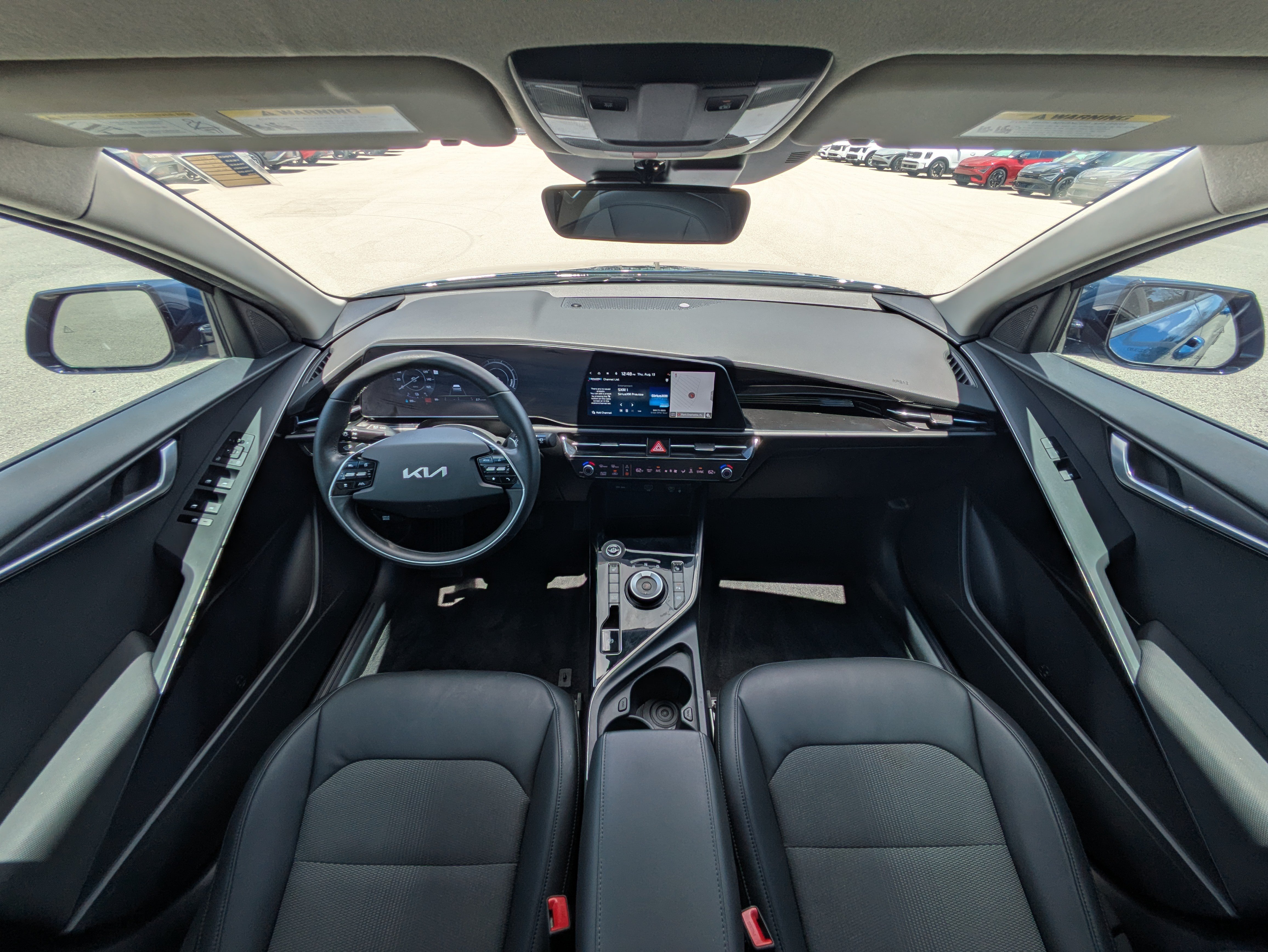 Certified 2024 Kia Niro Wind FWD image 35