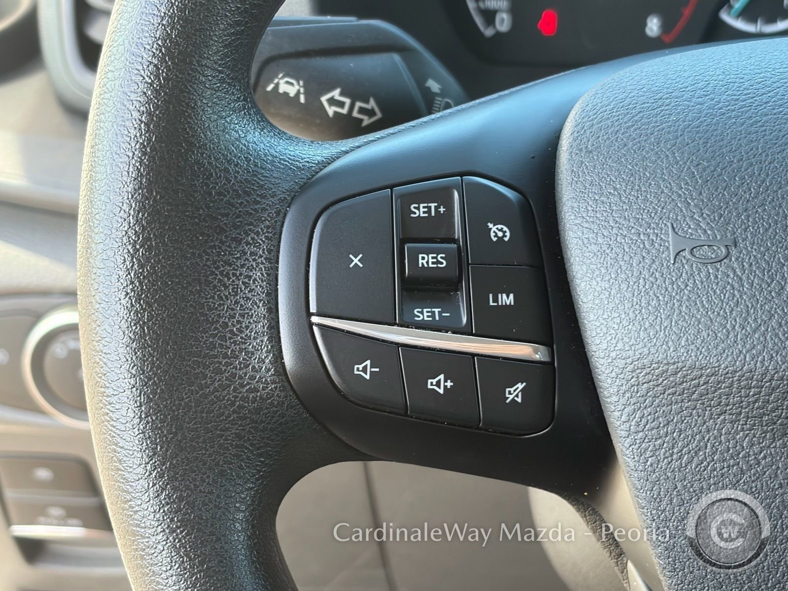 Used 2024 Ford Transit 350 XLT image 17